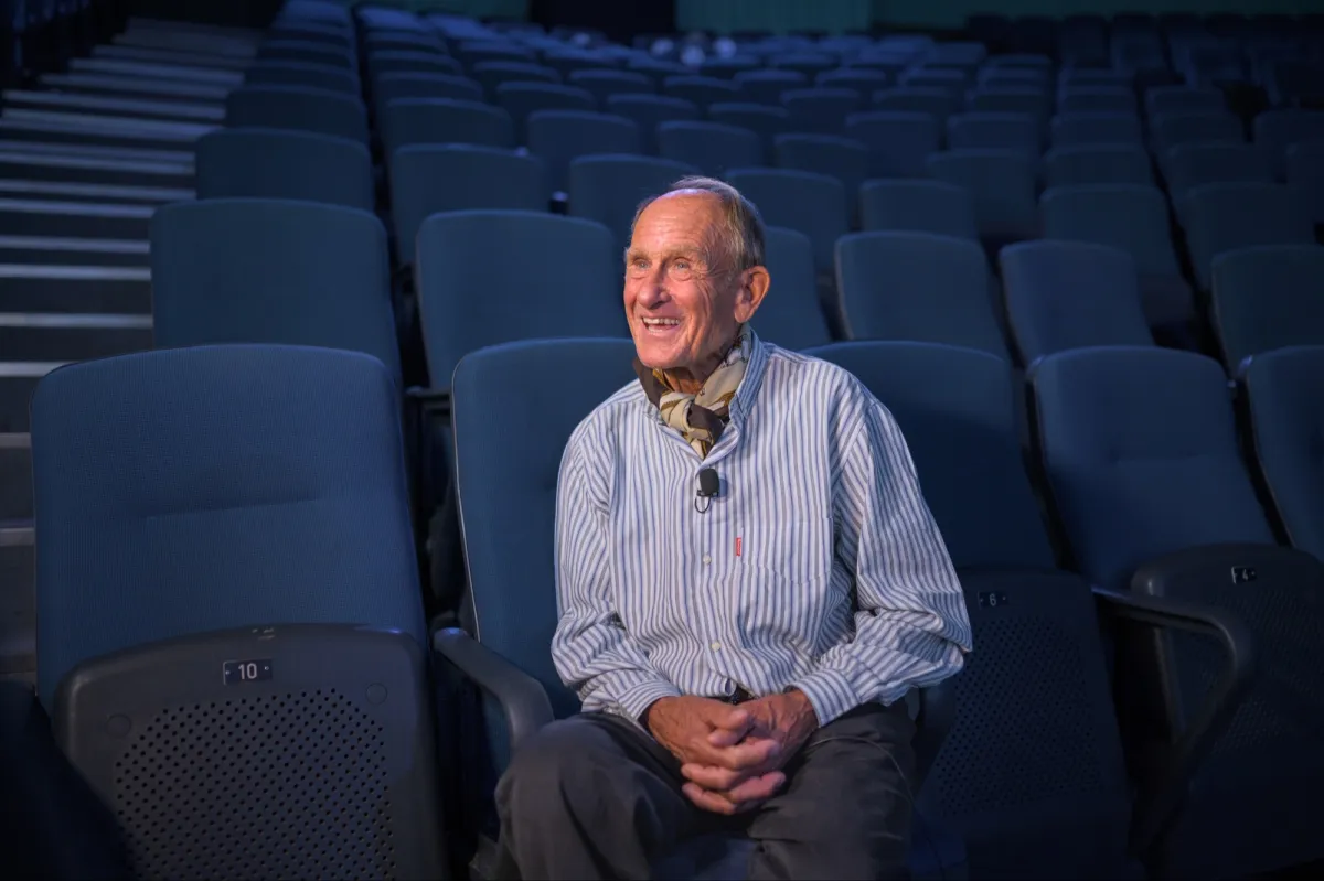 Encantats de conèixer-te, Pere